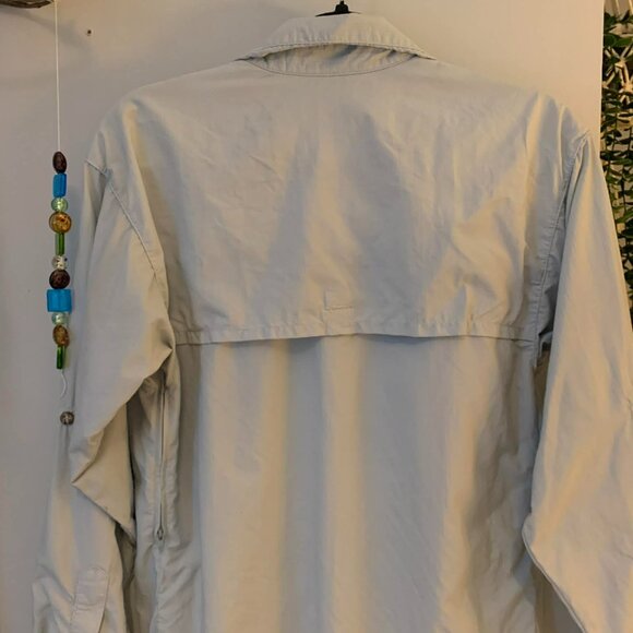 MEC Sky Blue Hiking Active Longsleeve Button-up Shirt - Picture 3 of 6